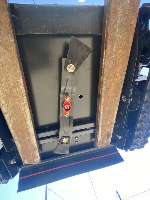 Triturador corta prados gasolina telecomandado