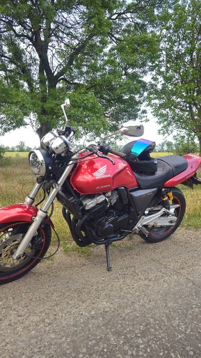 Продам Хонда св400 1998 супер фор