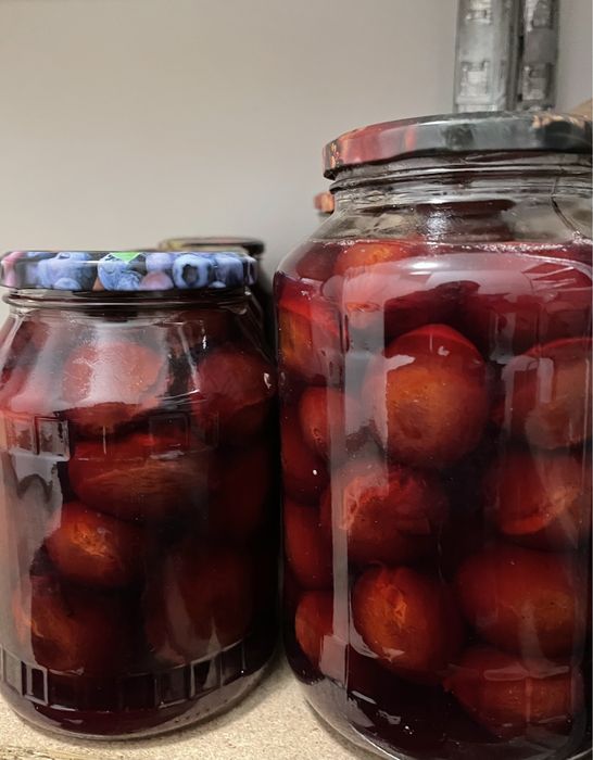 Сливи мариновані (угорка) 1,5 л