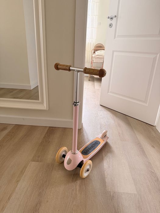 Hulajnoga banwood różowa trzykołowa