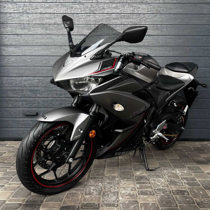 Продам мотоцикл Yamaha YZF-R3 (3633)