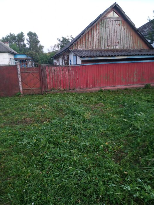 Продам  будинок в с Озеряни