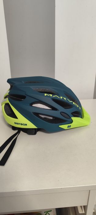 Kask rowerowy refulowany  METEOR MARVEN L 58-61 cm siatka otwory wenty