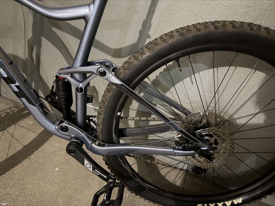 GIANT STANCE 2 29"