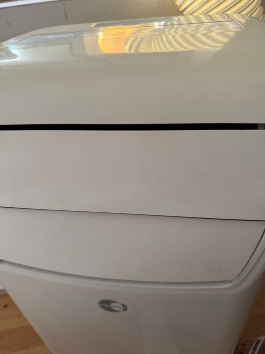 Ar Condicionado Portátil - 7000 BTUS