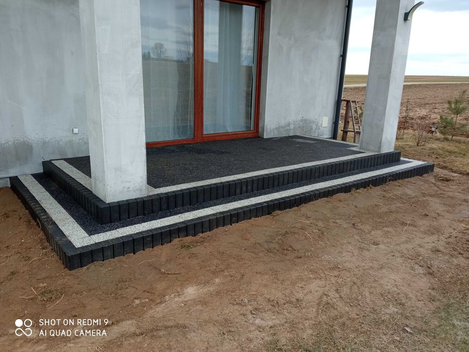 Brukarstwo, układanie kostki brukowej