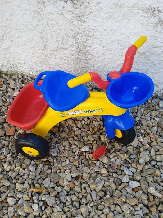 Vendo triciclo de criança