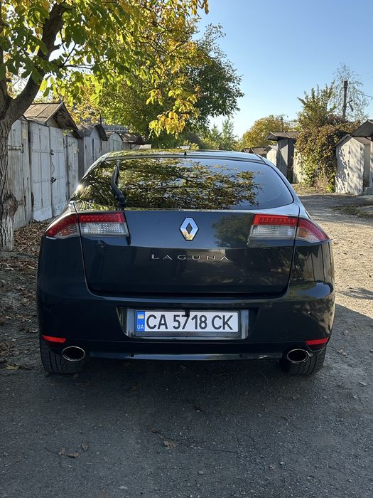 Авто Рено лагуна 3