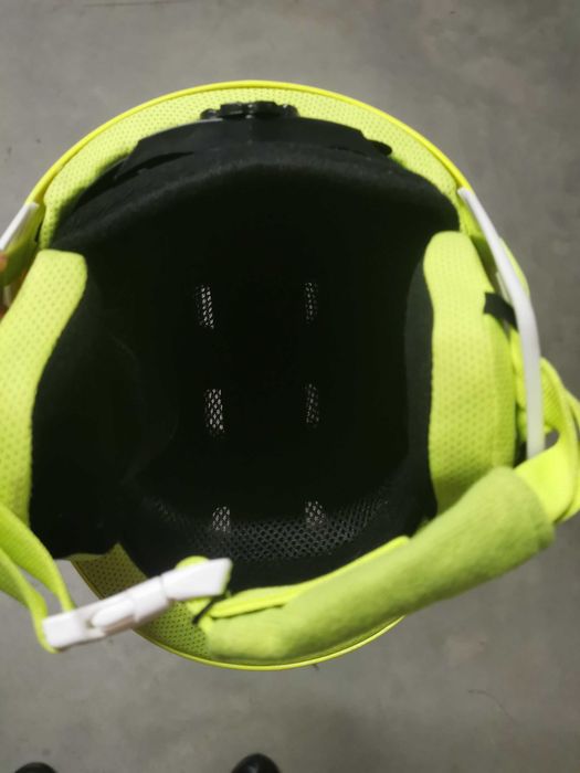 Kask narciarski dziecięcy 4-5 lat