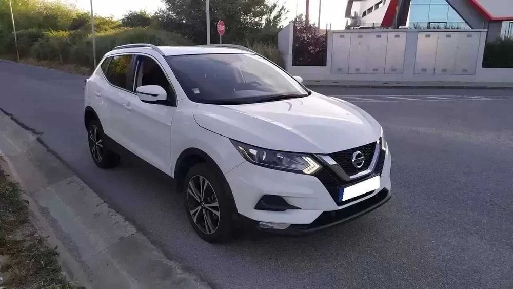 Nissan Qashqai 1.5 dCi Tekna Premium | Financiamento disponível