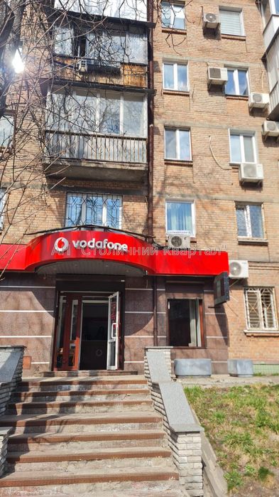 Продам офіс Мечнікова 7, метро Кловська! Фасад