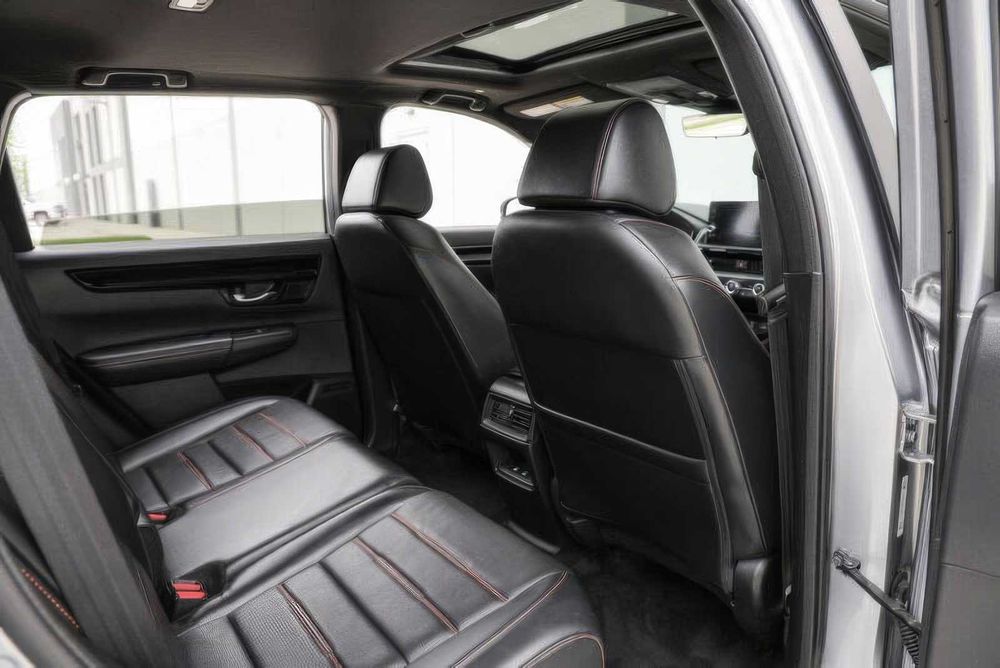 Honda CR-V Hybrid Sport Touring      2023