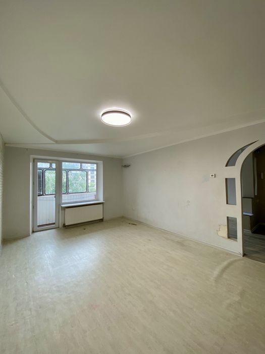 Продам 3х кімнатну квартиру «чешку» в м. Покров ,35й мікр-н