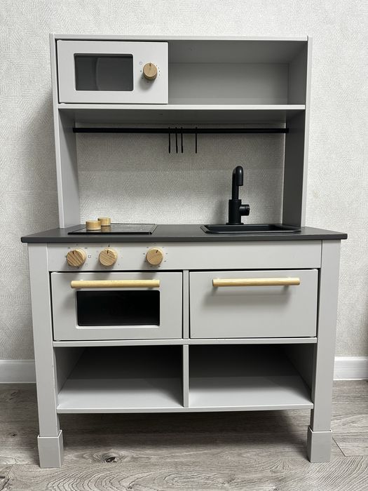 Дитяча кухня IKEA