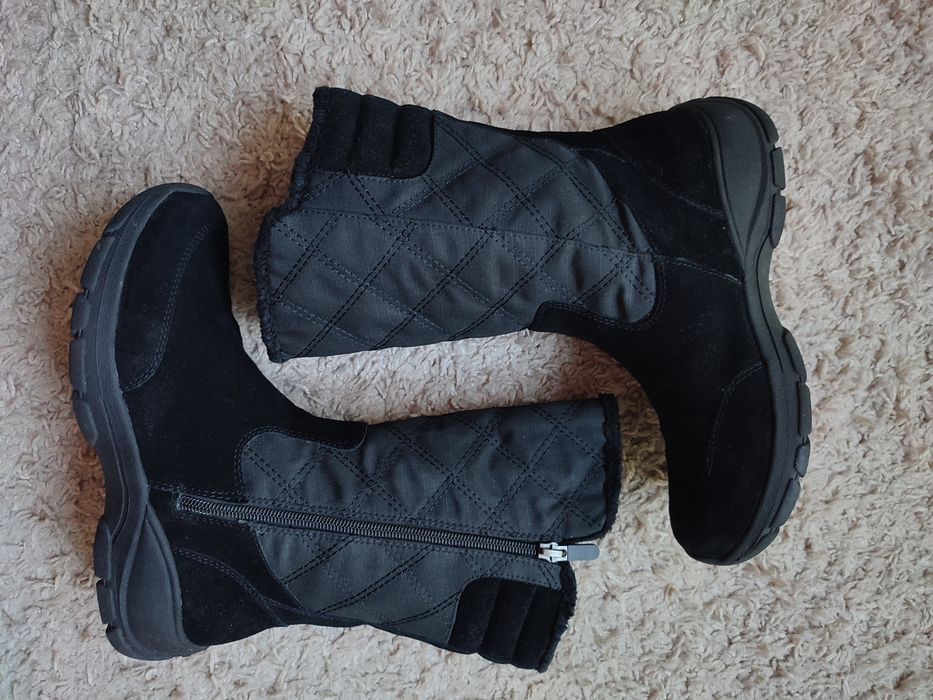 Чёрные стёганые зимние ботинки сапоги Land's End. Стелька 24 см.