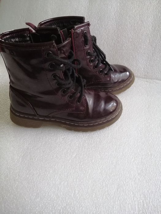 Botki, buty, lakierki, traperki