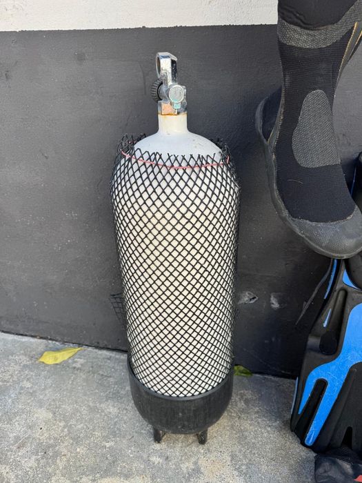 Equipamento completo de mergulho + Fato seco
