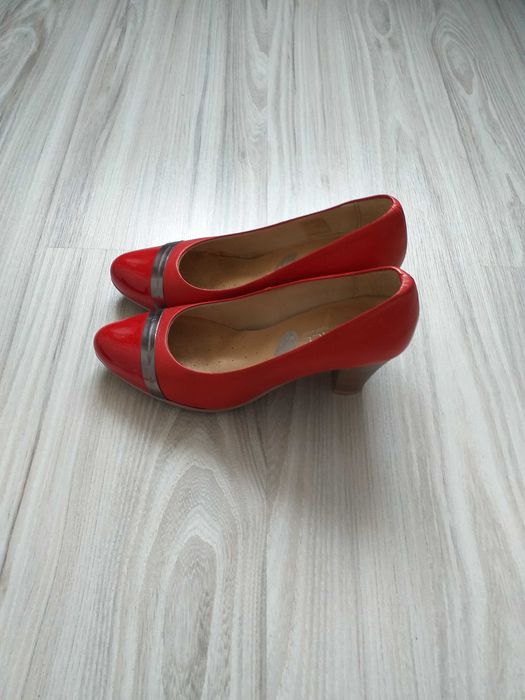 Sprzedam buty ze skóry