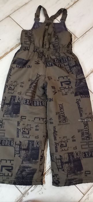 Ciepłe zimowe spodnie na szelkach 116 dla chłopca