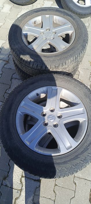 Koła alufelgi Suzuki Grand Vitara 225/65/17 opony komplet