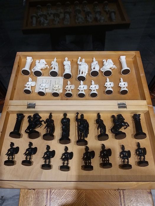 Продам шахматы!!!