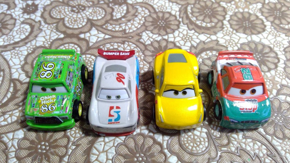 Mattel Тачки Маквин мини и стандарт
