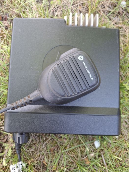 Автомобільна радіостанція Моторола