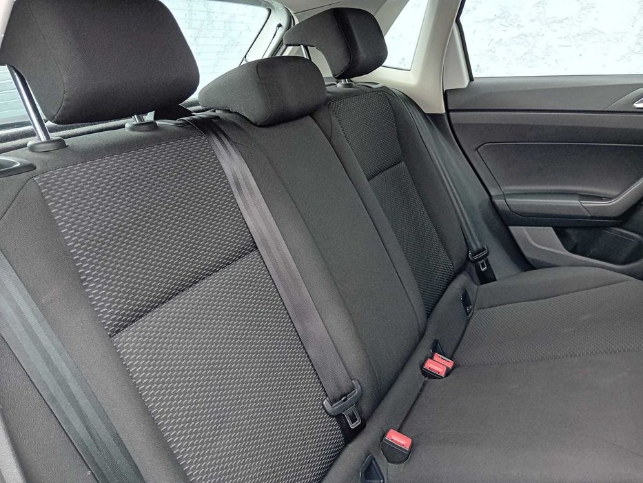 VW Polo 1.0 - Nacional ( pequeno sinistro )