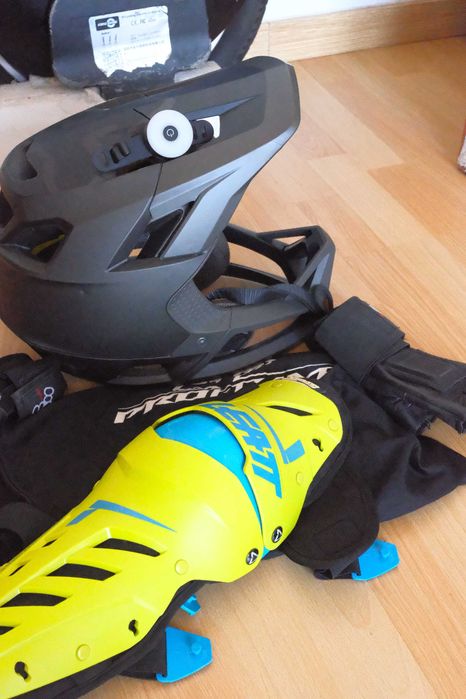 Monociclo Kingsong xl 18 roda EUC + Equipamento de proteção