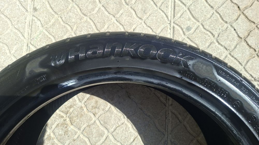 Pneu Hankook 225/45/18