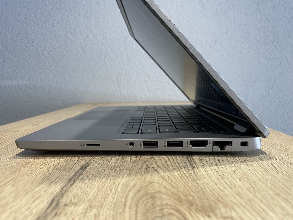 DELL 5420 / i5-1145G7  / 16GB RAM / Iris XE G7 / 500 SSD