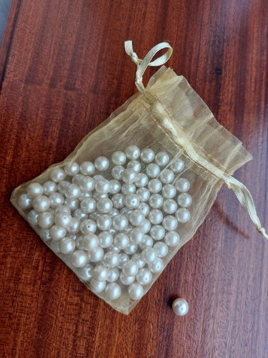 Conjunto de 4 sacos com contas para colares ou pulseiras