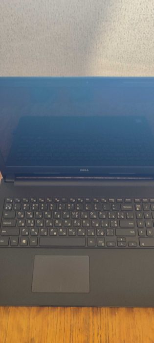 Ноутбук Dell В отличном состоянии.