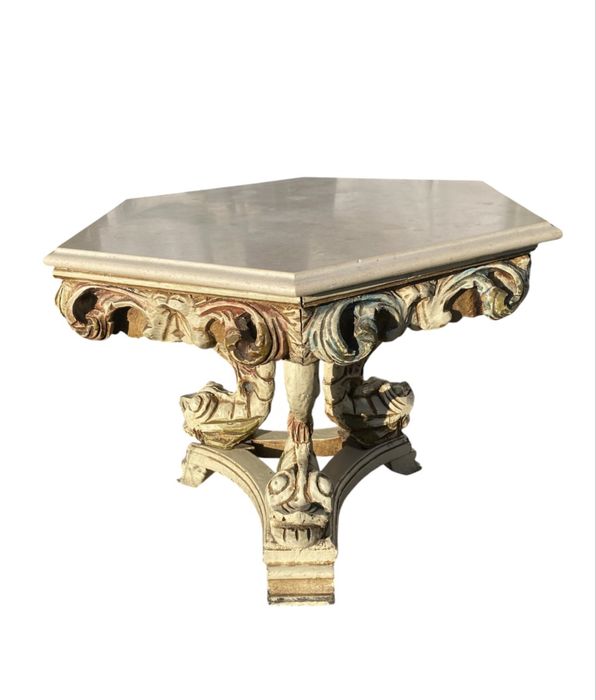 Mesa em Madeira com Tampo de Mármore