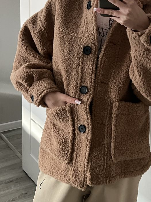 kurtka z sztucznym futrem