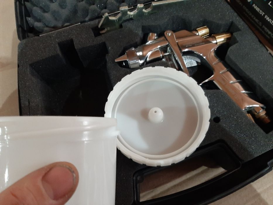 Краскопульт iwata supernowa