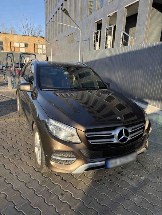Мерседес GLE 350d 4 matic, 2016 год