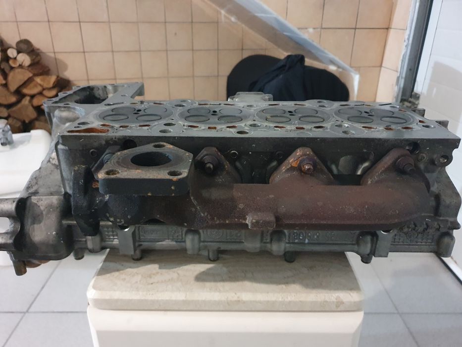 Colaça/Cabeça do Motor BMW 320D E90