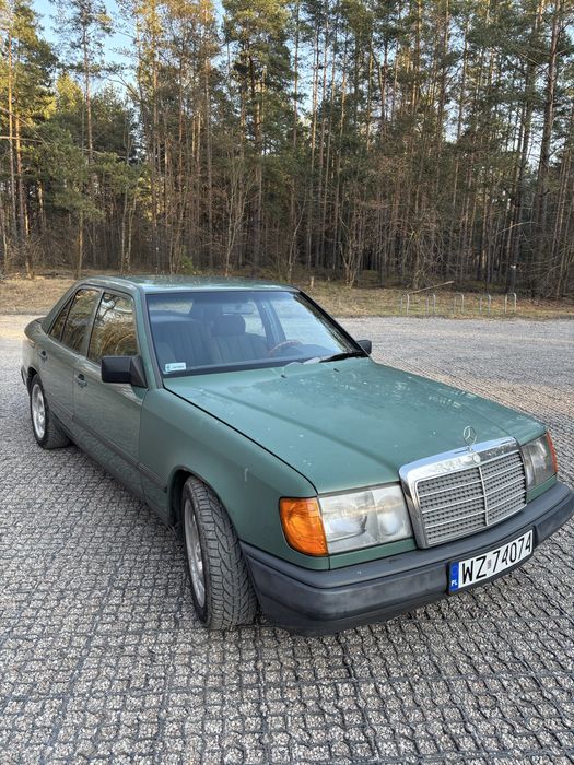 Mercedes-Benz W124