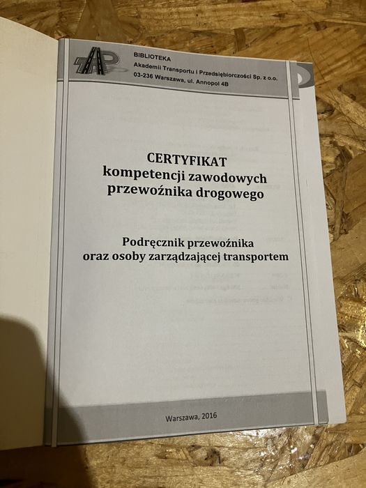 Certyfikat kompetencji zawodowych przewoźnika Podręcznik przewoźnika