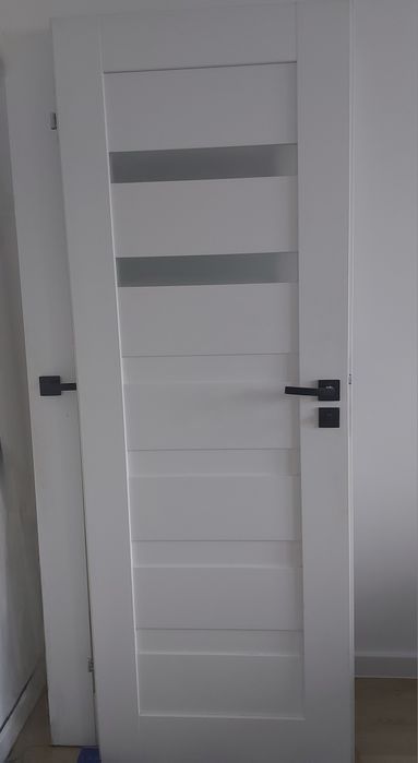 Drzwi Pokojowe z Klamkami