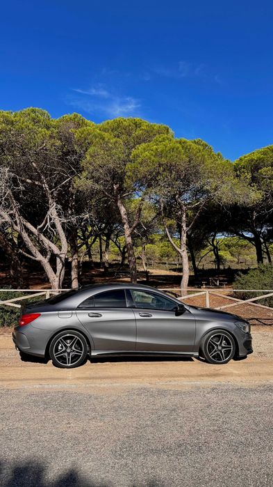 Mercedes Benz CLA 180 AMG Line | Pack Night | Nacional | Poucos km | 2º dono