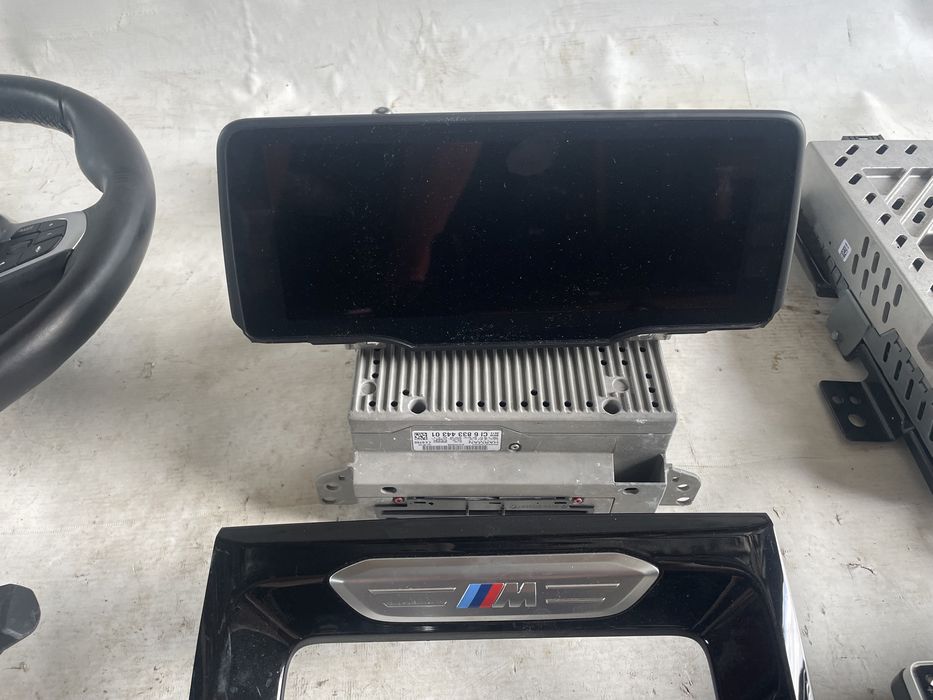 Монітор bmw G01 G02