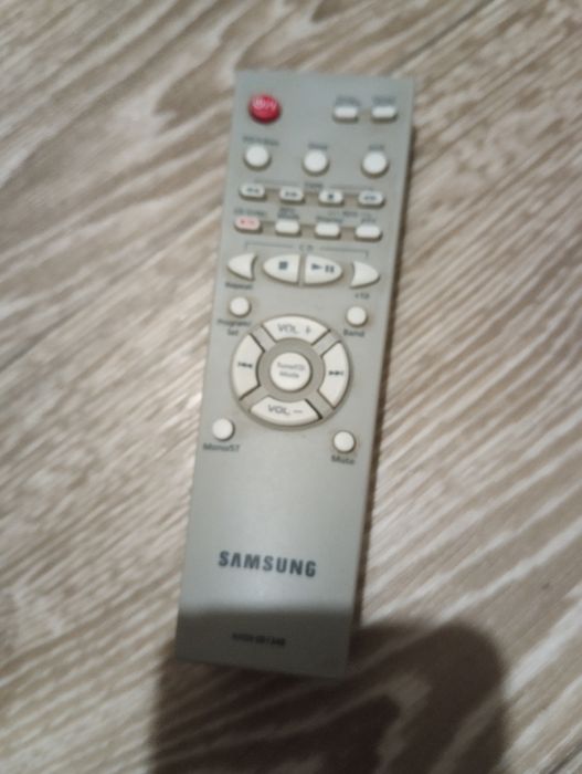 Музикальний центр Самсунг