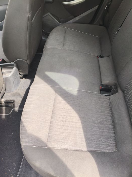 Opel Astra rok 2012