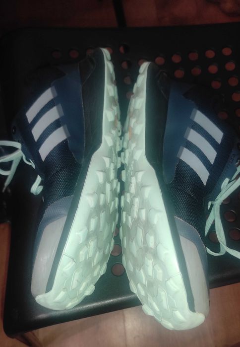 Buty sportowe adidas