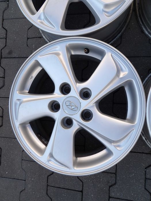 felgi aluminiowe 16 hyundai 5x114,3