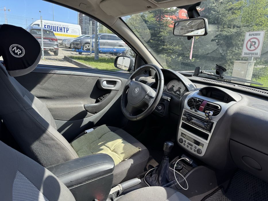 Opel Corsa 2006 економна дуже