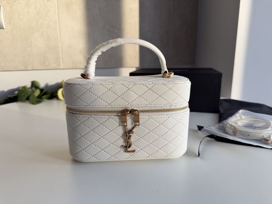 Сумка жіноча Saint Laurent Vanity сан лаурен сумоска ваніт