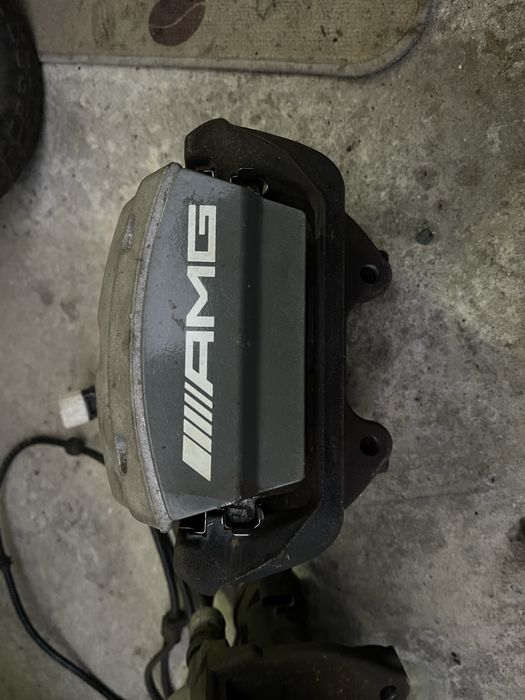 Продам суппорта AMG w205, C class с тормозными дисками